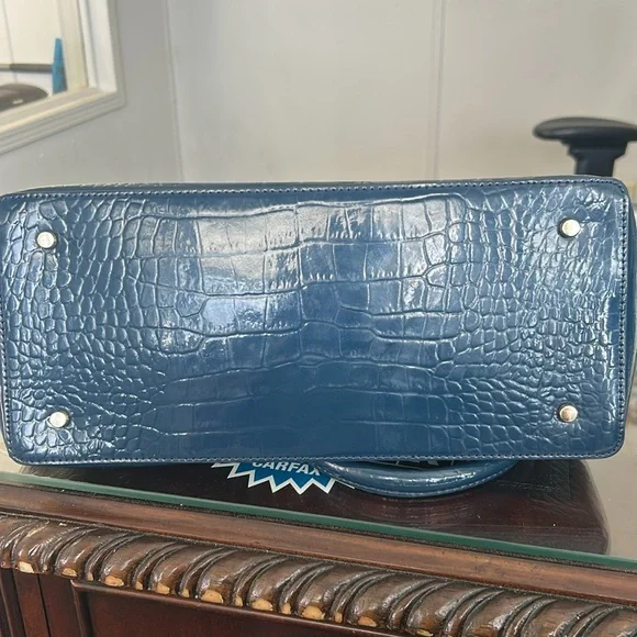 Kate Spade Navy Croc-Embossed Shoulder Bag and Dust BagNavy Blue Preowned - Picture 13 of 15